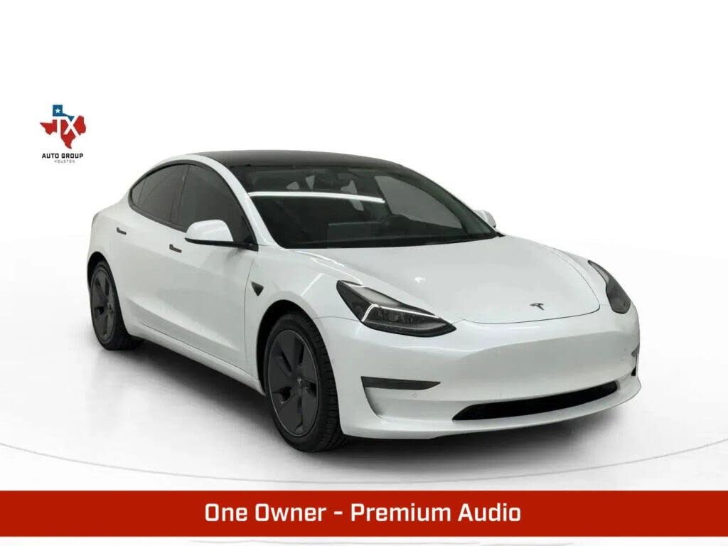 2022 Tesla Model 3 Long Range AWD