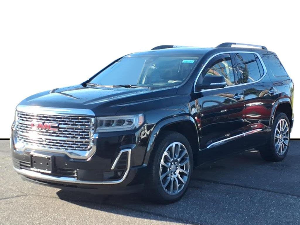2023 GMC Acadia Denali AWD