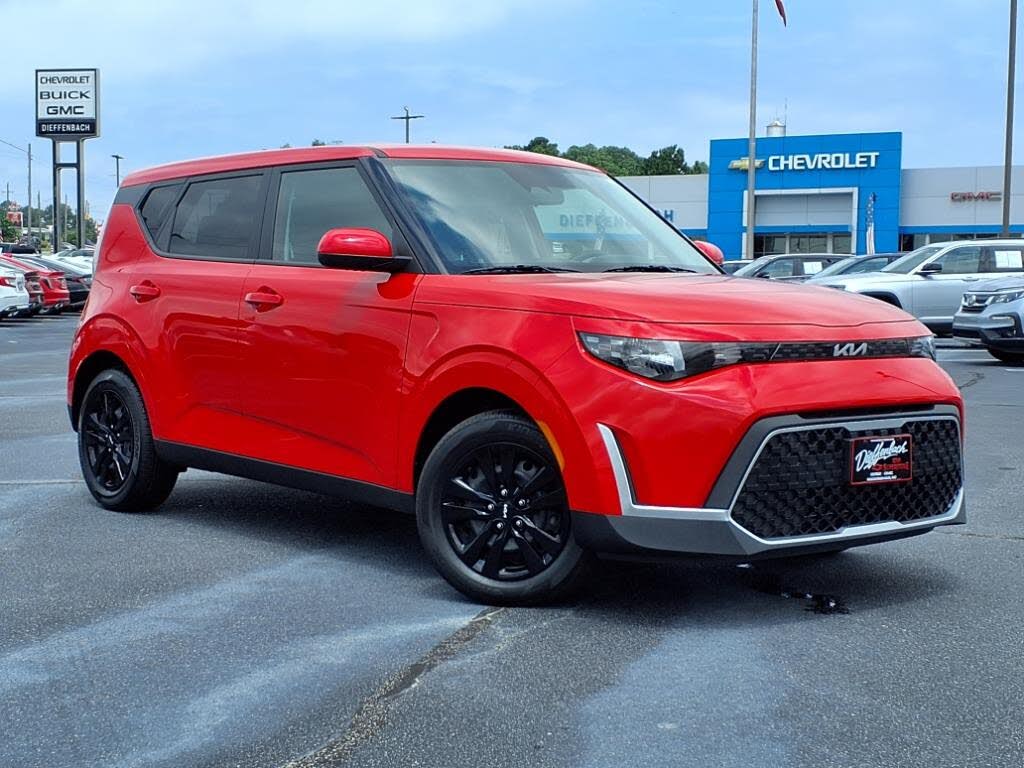 2023 Kia Soul LX FWD