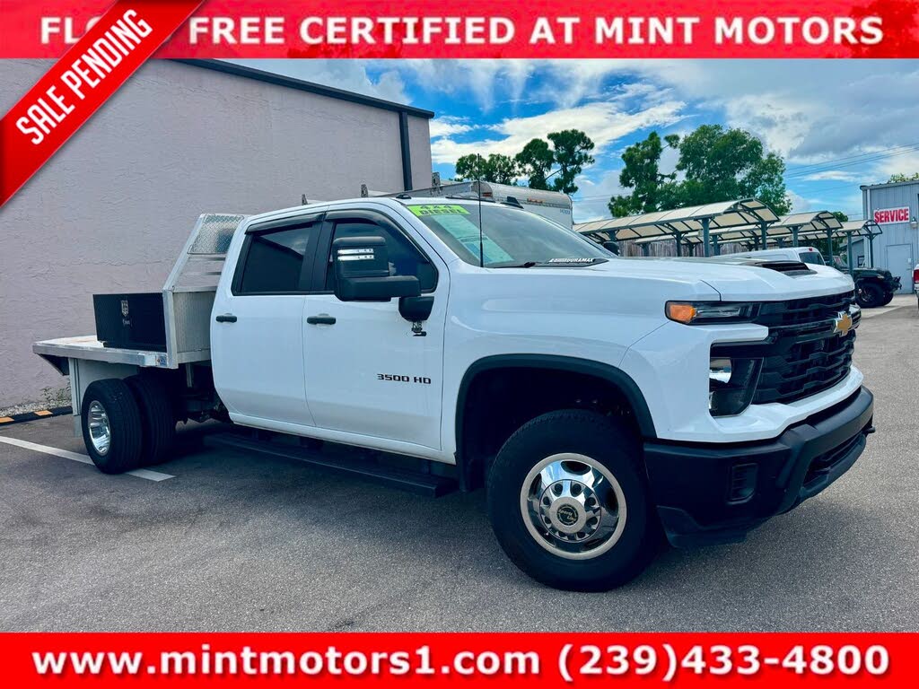 2024 Chevrolet Silverado 3500HD Chassis Work Truck Crew Cab 4WD