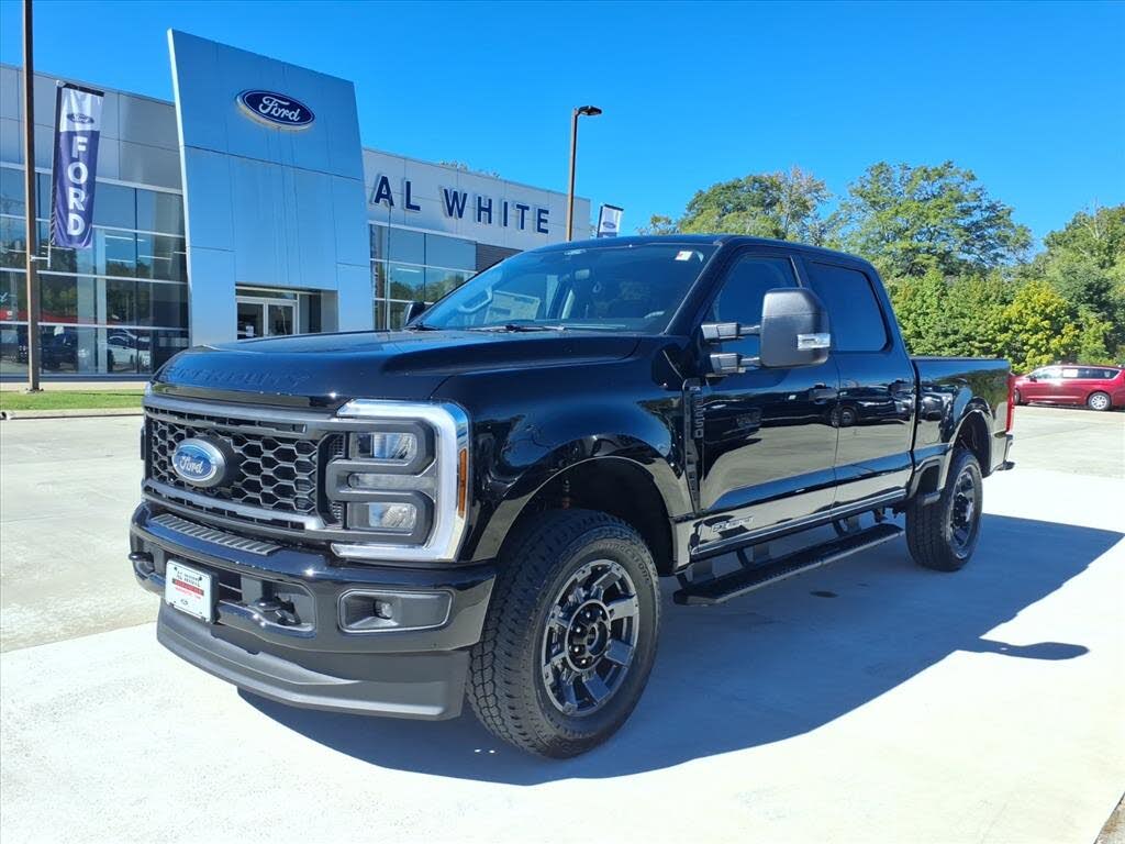2026 Ford F-250 Super Duty XL Crew Cab 4WD