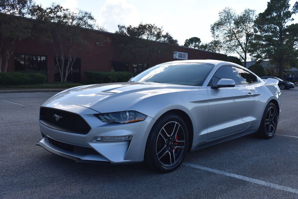 2018 Ford Mustang EcoBoost Premium Coupe RWD