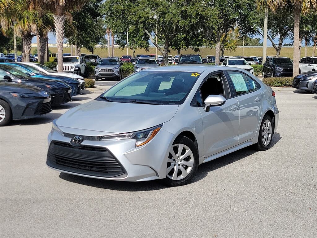 2024 Toyota Corolla LE FWD