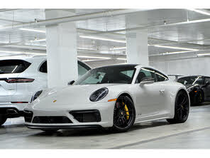 Porsche 911 Carrera GTS Coupe RWD