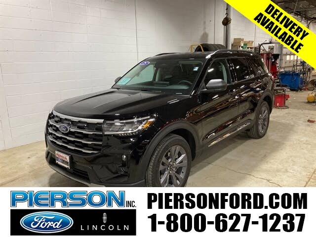 2025 Ford Explorer Active AWD