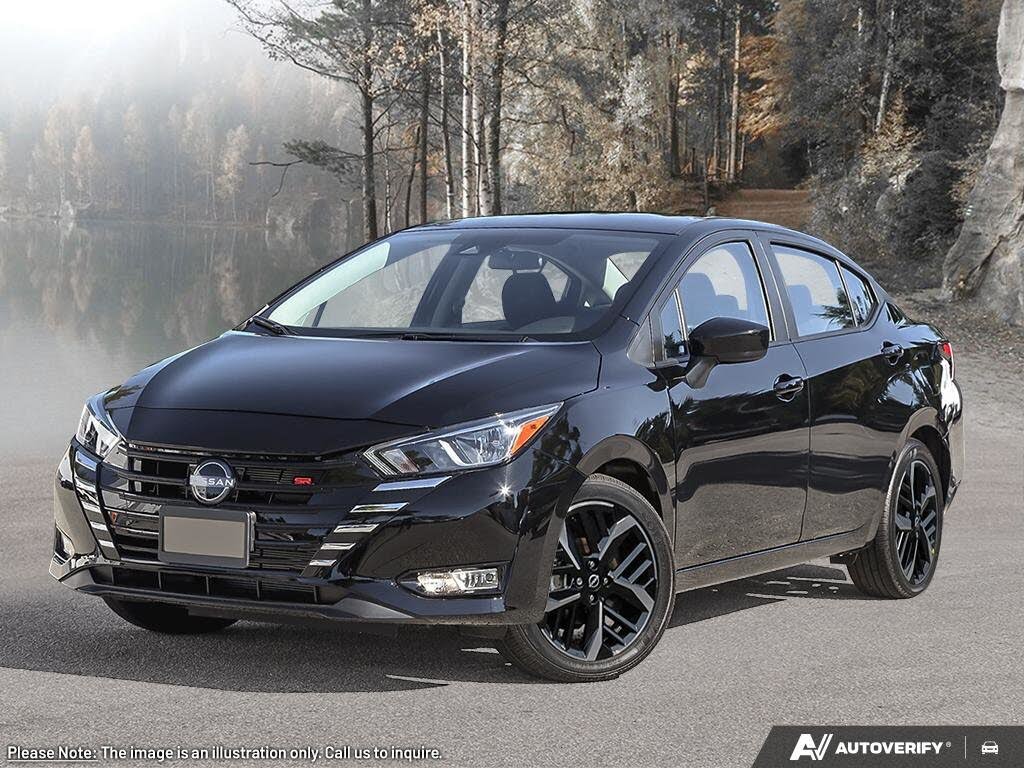 2025 Nissan Versa SR FWD