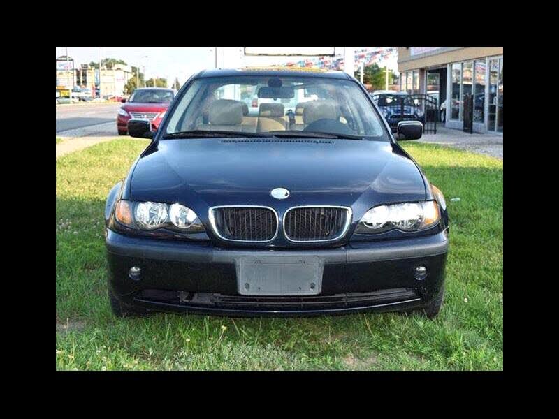 2005 BMW 3 Series 325i Sedan RWD