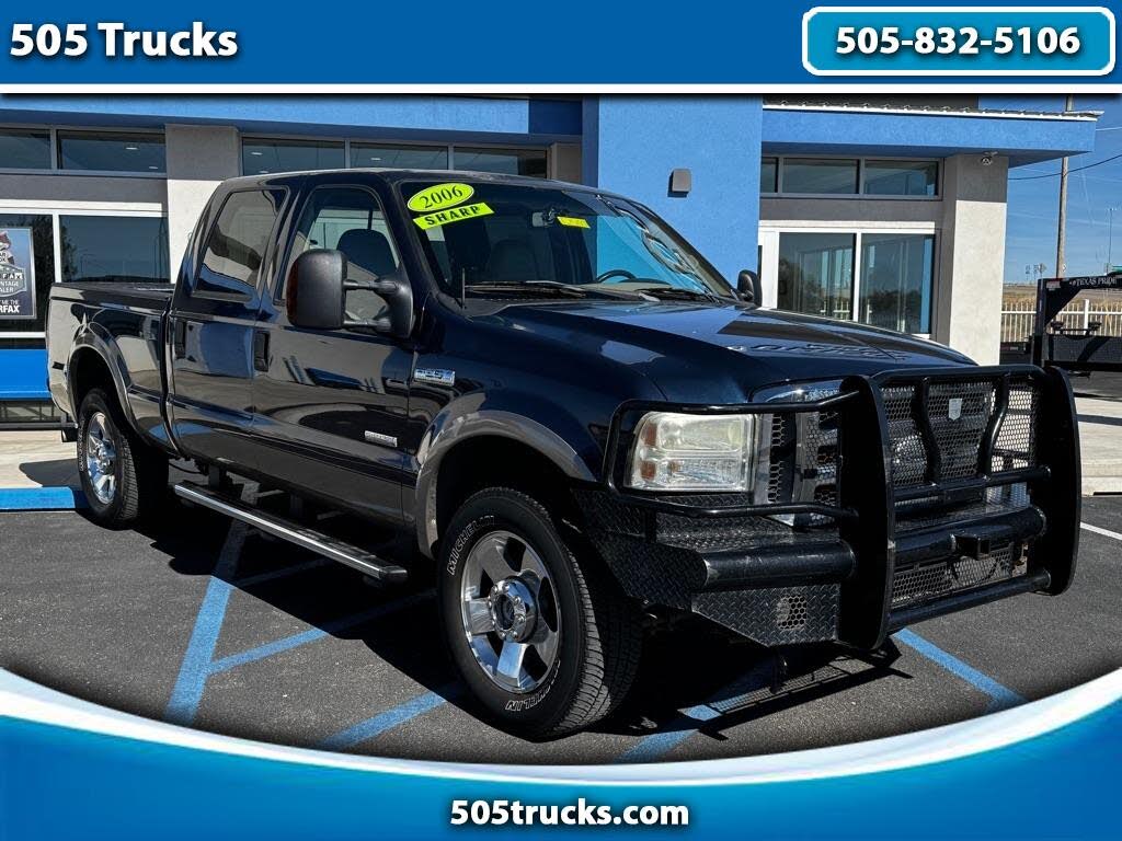 2006 Ford F-250 Super Duty Lariat Crew Cab 4WD