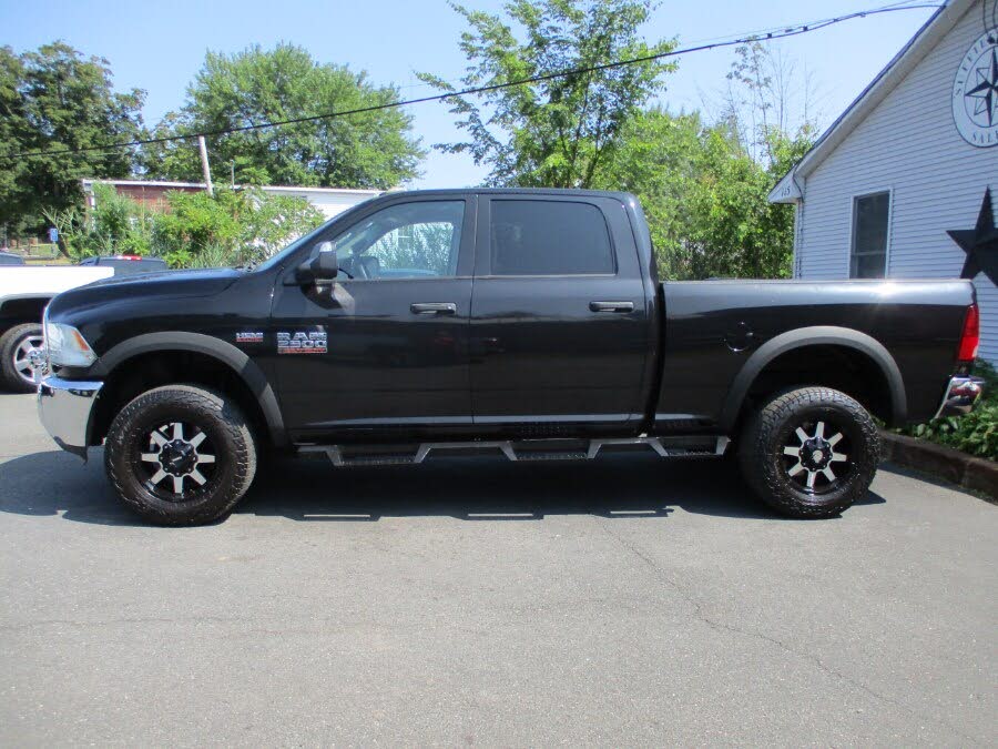 2015 RAM 2500 Tradesman Crew Cab 4WD