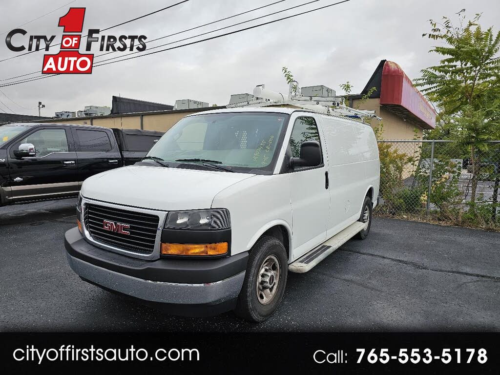 2017 GMC Savana Cargo 2500 RWD