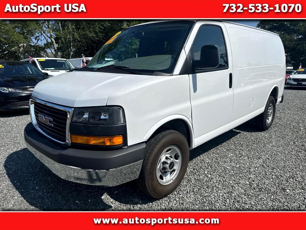 2023 GMC Savana Cargo 2500 RWD