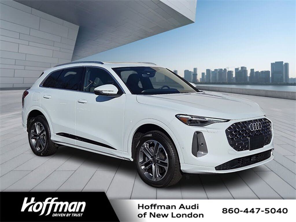 2025 Audi Q5 quattro Premium Plus 40 TFSI