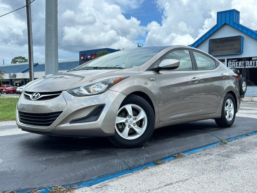 2015 Hyundai Elantra SE FWD
