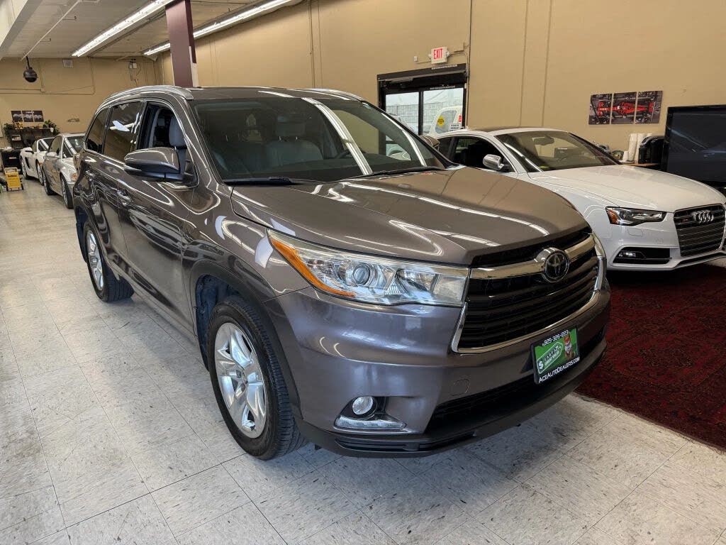 2016 Toyota Highlander Limited Platinum AWD