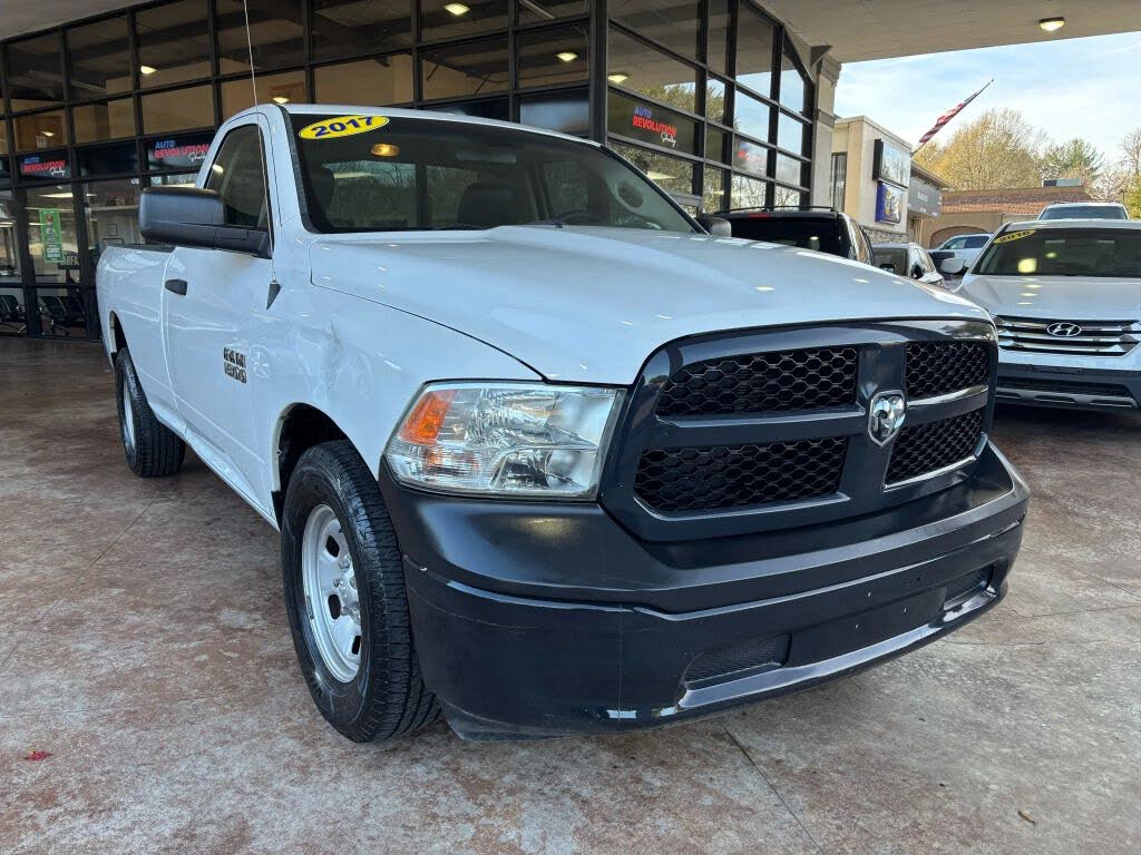 2017 RAM 1500 Tradesman LB RWD