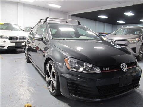 2017 Volkswagen Golf GTI 2.0T S 4-Door FWD