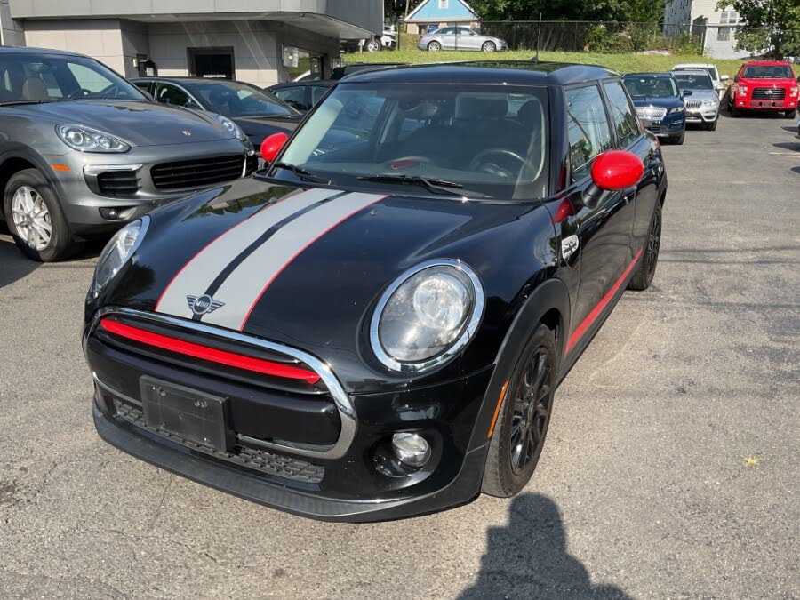 2019 MINI Cooper 4-Door Hatchback FWD