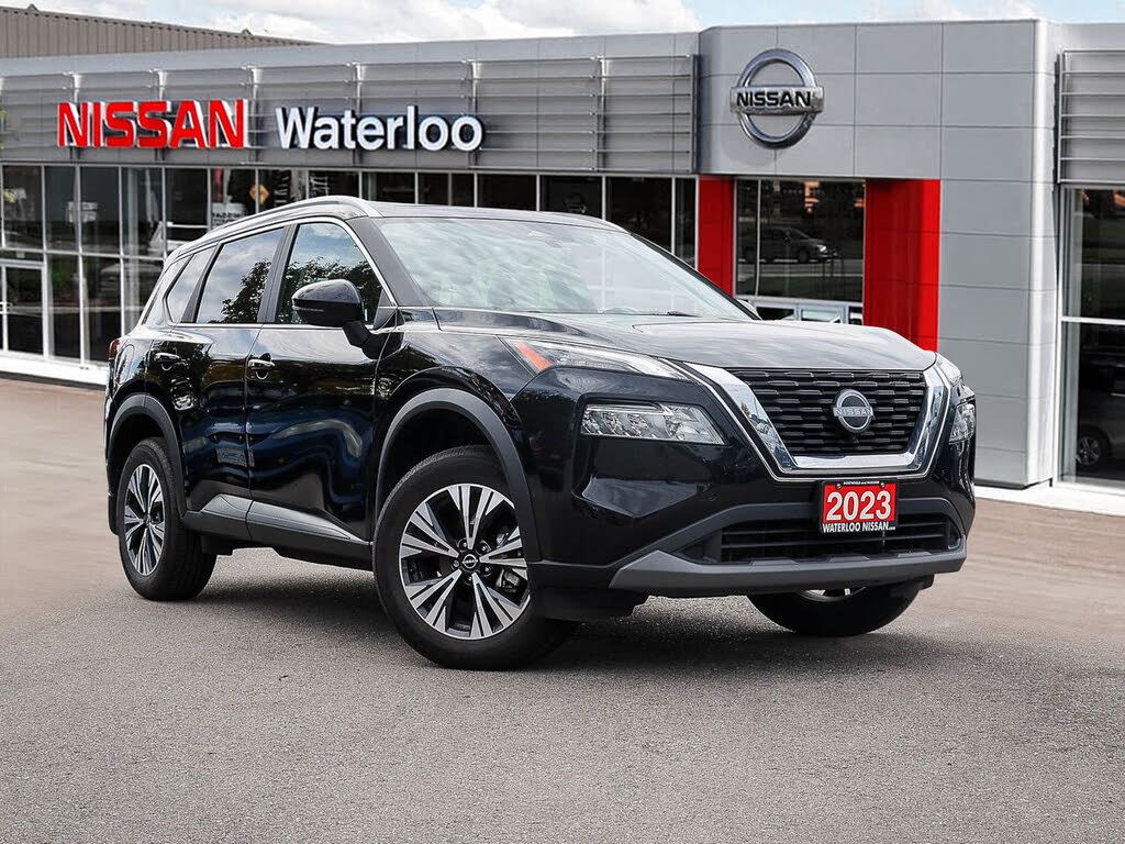 Nissan Rogue SV Moonroof AWD 2023
