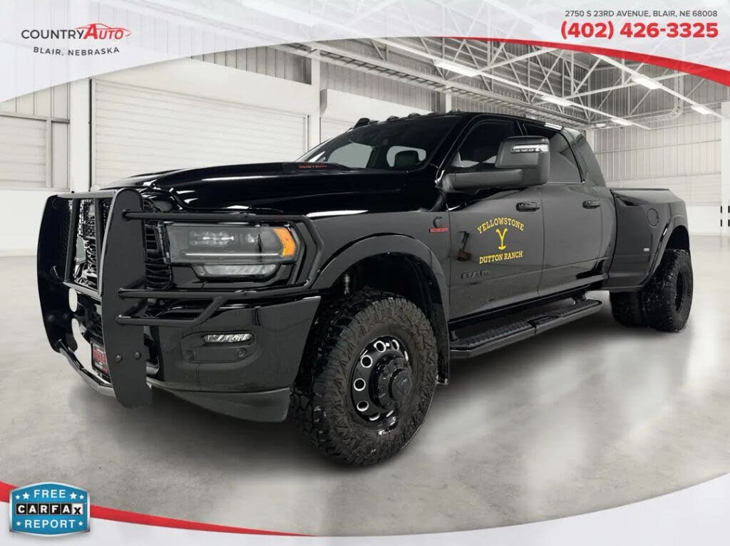 2024 RAM 3500 Limited Mega Cab DRW 4WD
