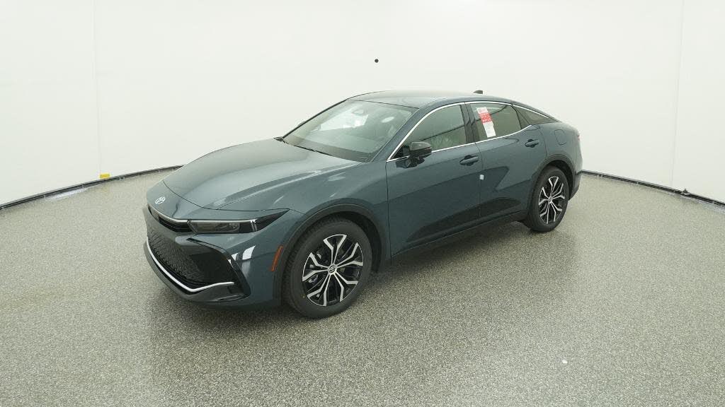 2026 Toyota Crown XLE AWD