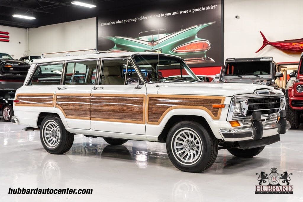1991 Jeep Grand Wagoneer 4 Dr STD 4WD SUV