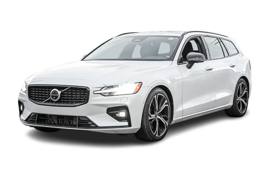 2023 Volvo V60 B6 Plus Dark AWD