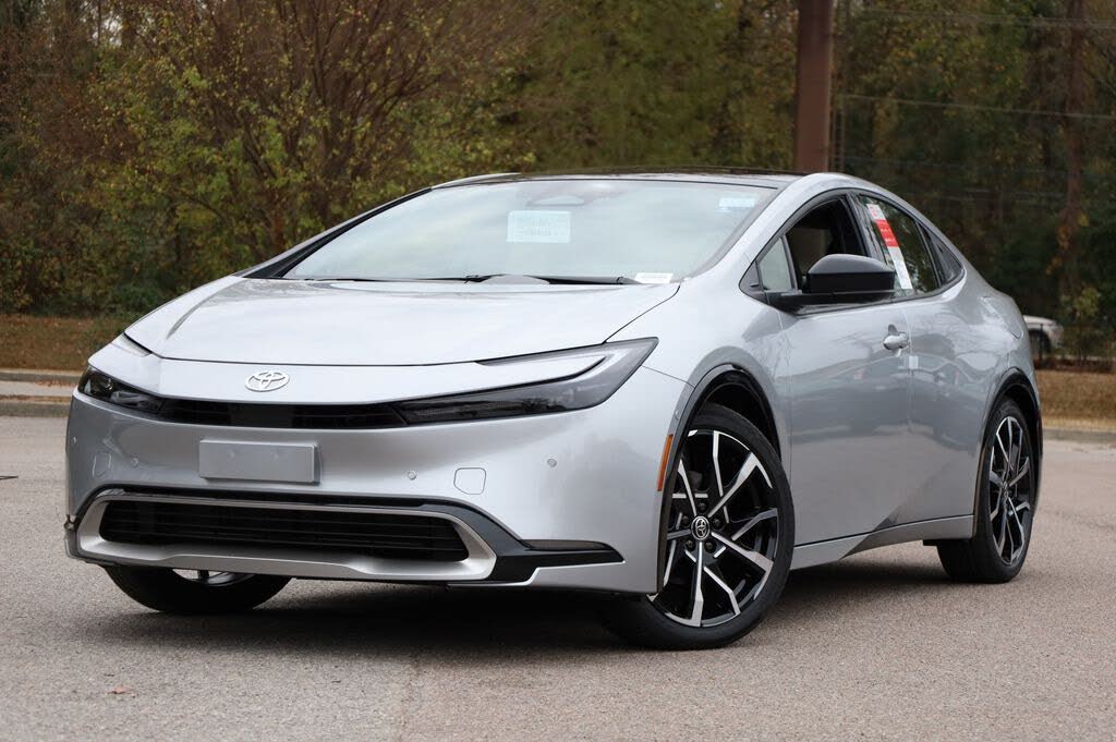2026 Toyota Prius Plug-In Hybrid XSE Premium FWD