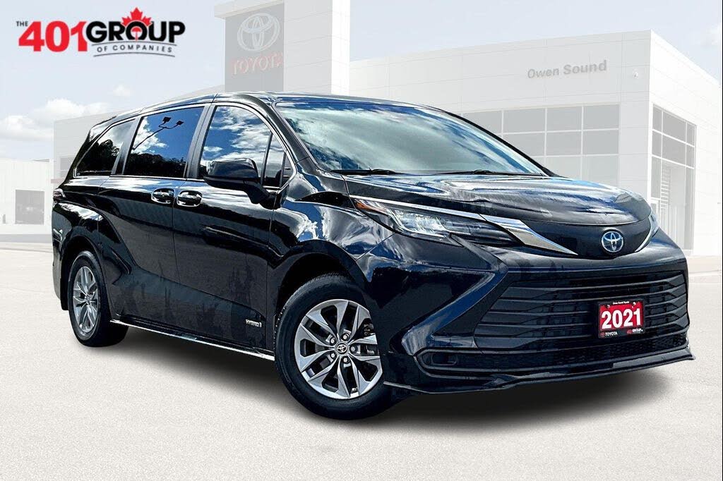 2021 Toyota Sienna LE 8-Passenger FWD