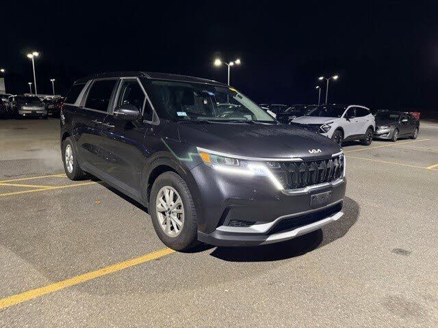 2022 Kia Carnival LX FWD