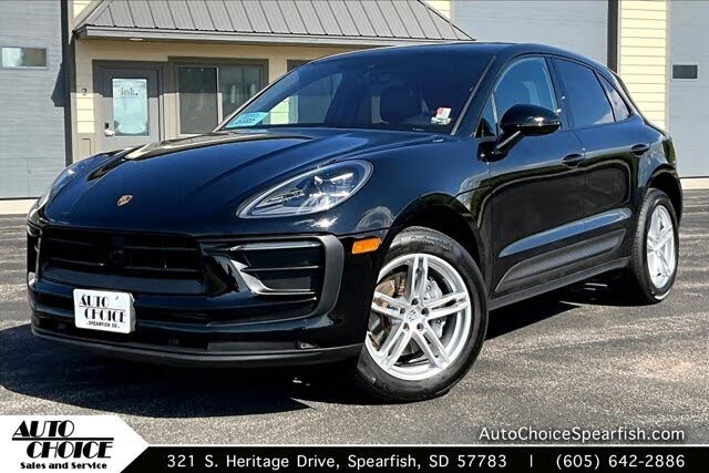 2024 Porsche Macan AWD