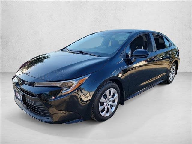 2025 Toyota Corolla LE FWD