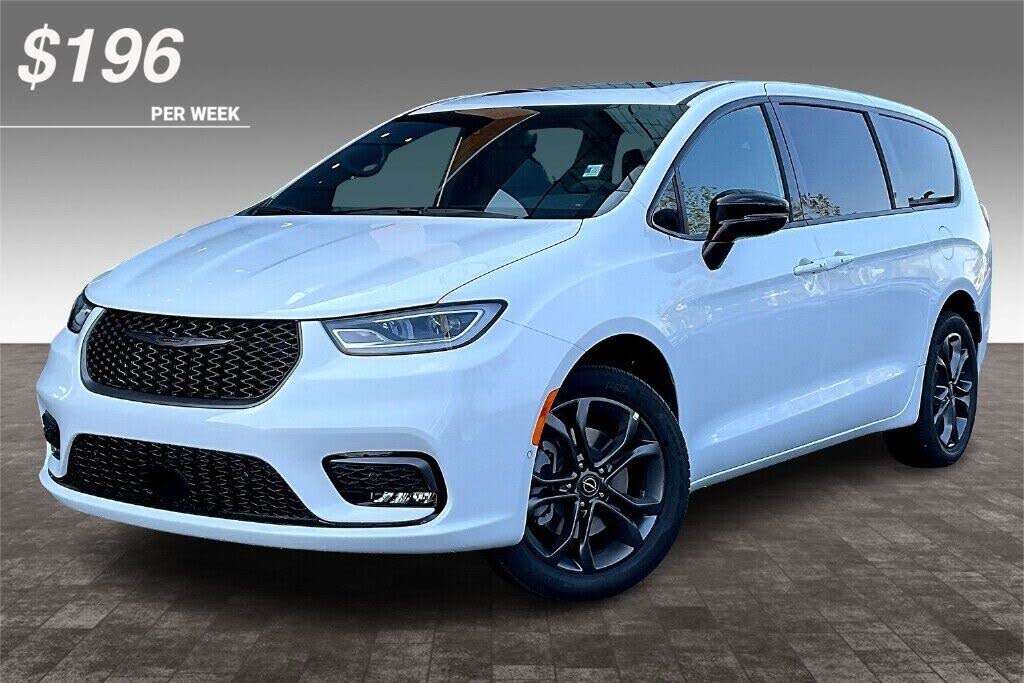 2026 Chrysler Pacifica Select AWD