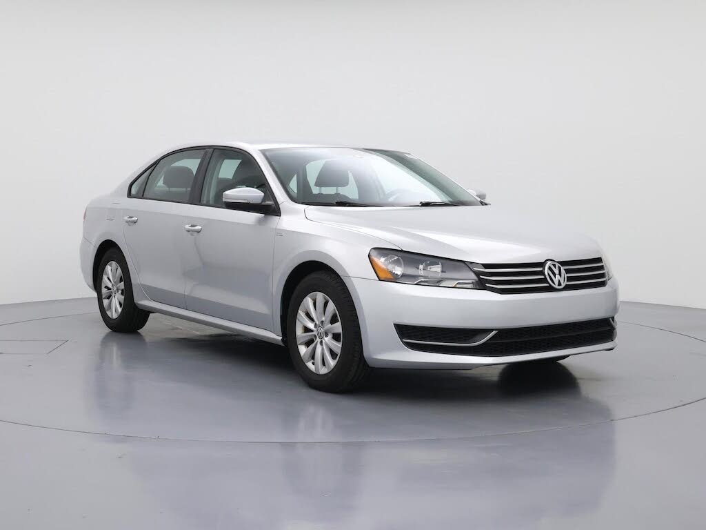 2015 Volkswagen Passat 1.8T Wolfsburg Edition FWD