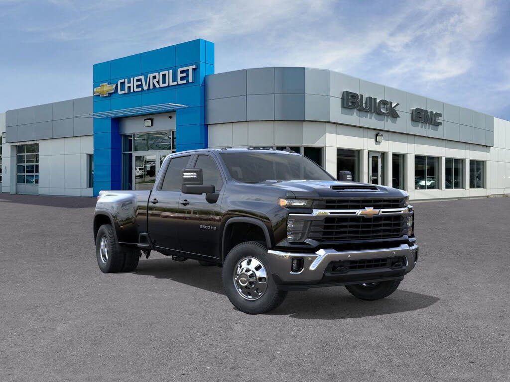 2026 Chevrolet Silverado 3500HD LT Crew Cab 4WD