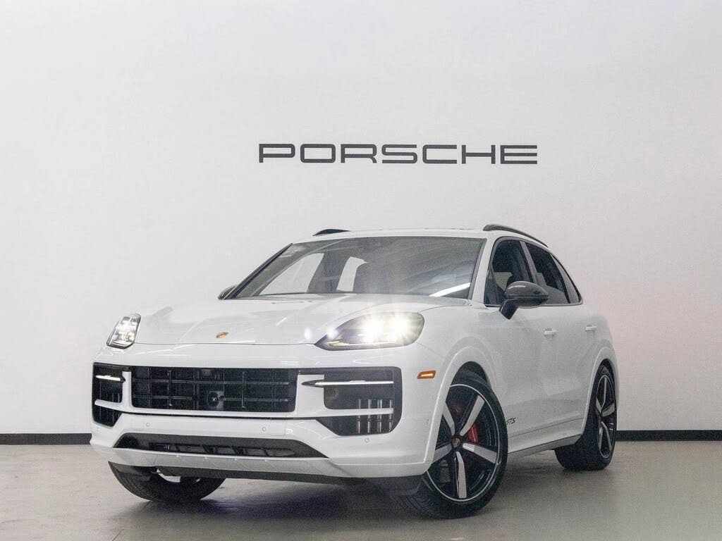 2026 Porsche Cayenne GTS AWD