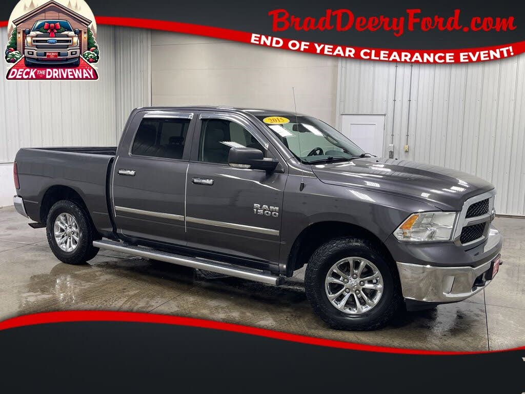 2015 RAM 1500 SLT Crew Cab 4WD