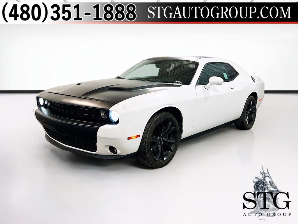 2018 Dodge Challenger SXT Plus RWD