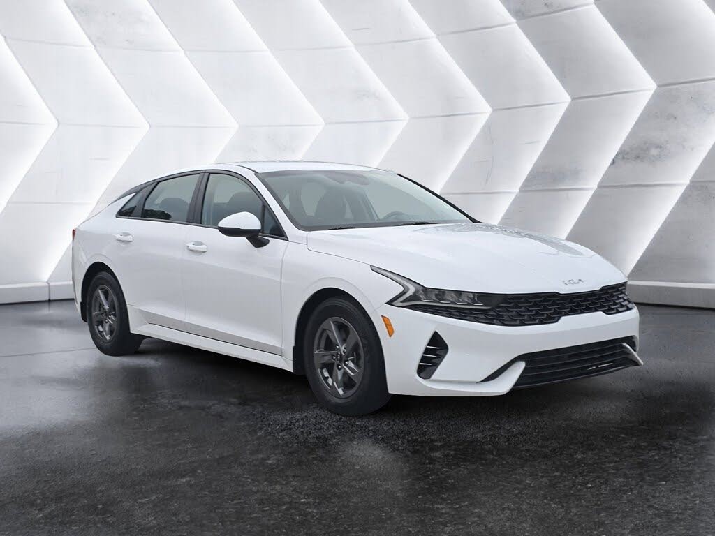 2023 Kia K5 LXS FWD