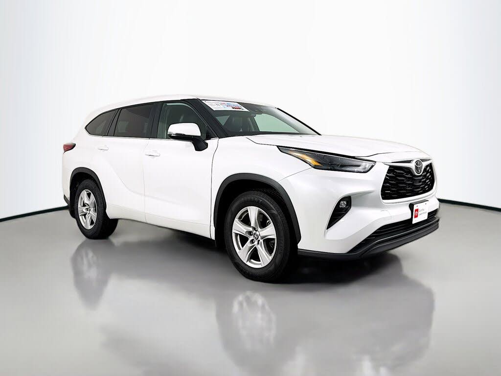 2023 Toyota Highlander L FWD