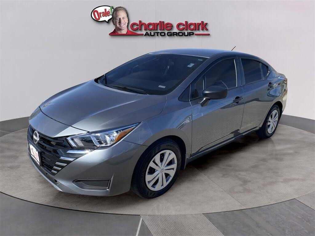 2024 Nissan Versa S FWD