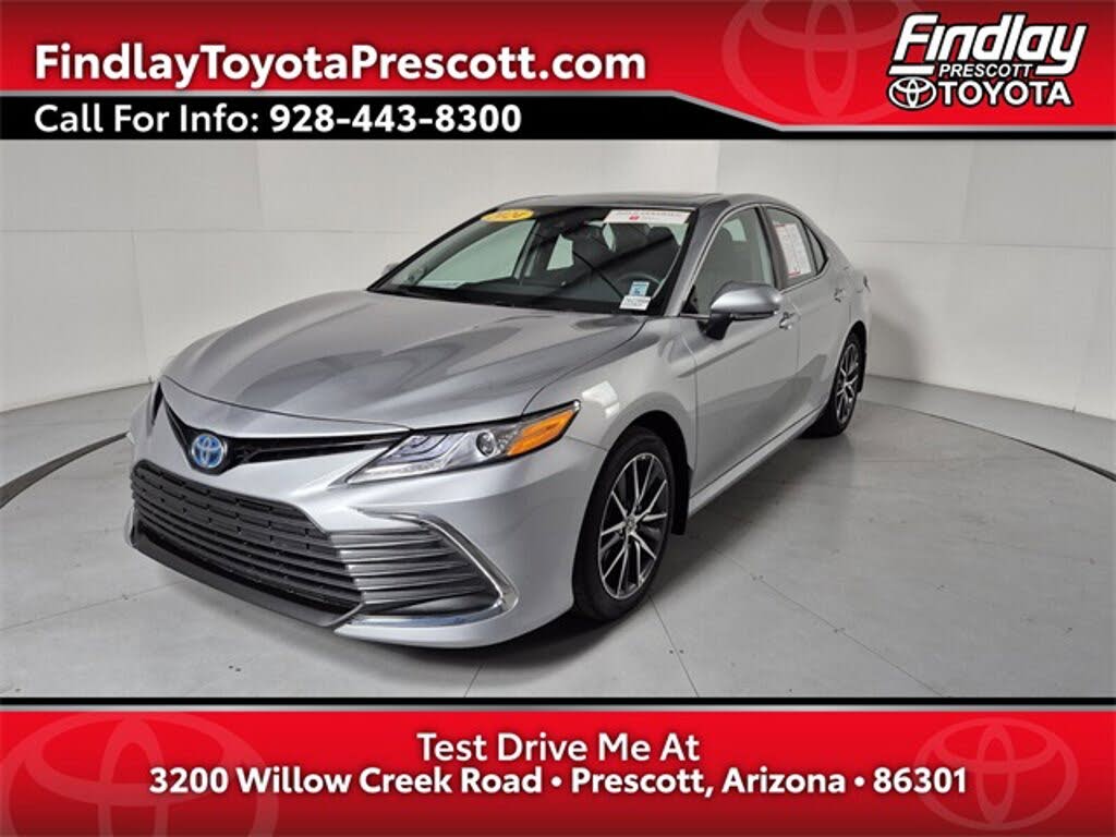 2024 Toyota Camry Hybrid XLE FWD