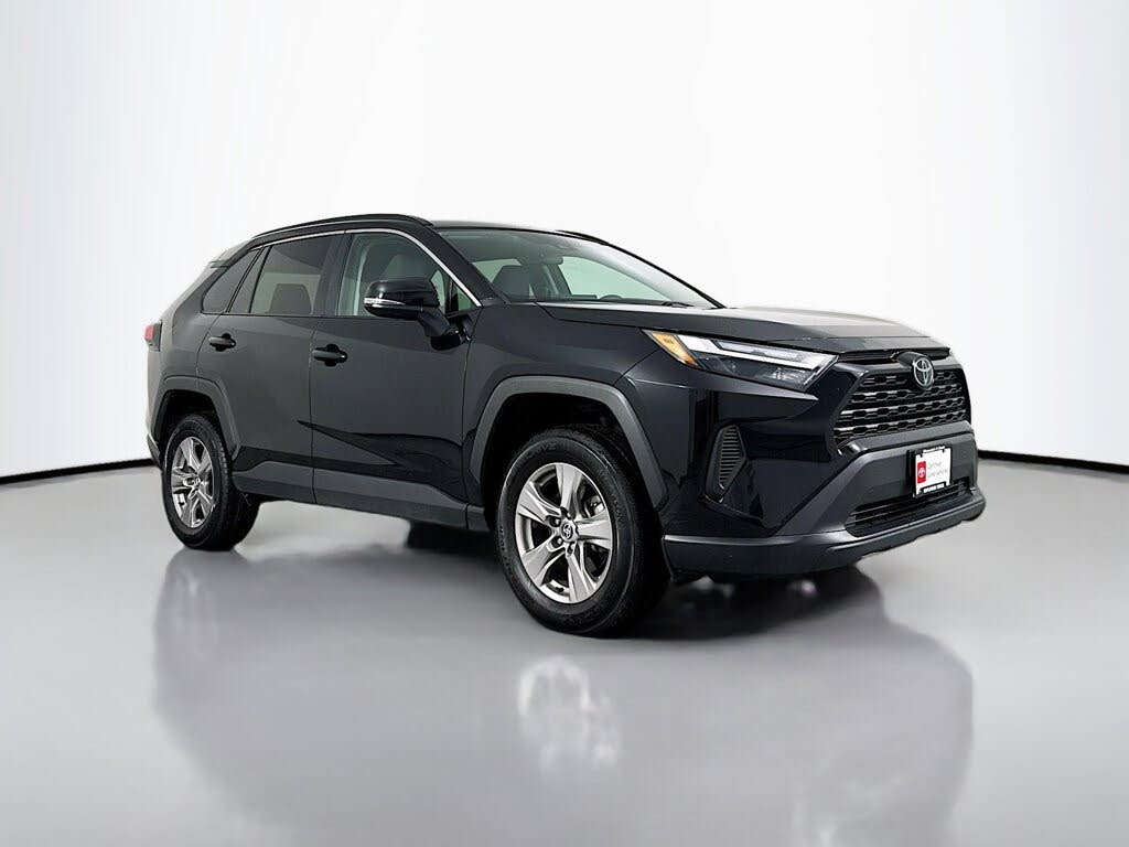 2024 Toyota RAV4 XLE AWD