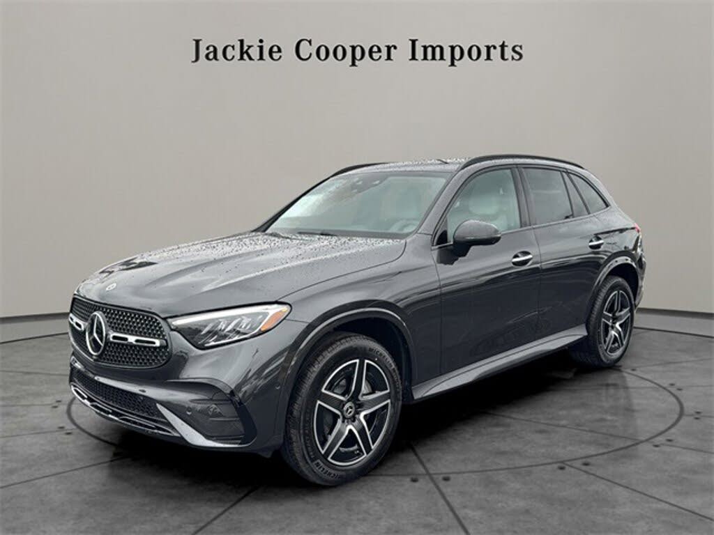 2026 Mercedes-Benz GLC 300 4MATIC