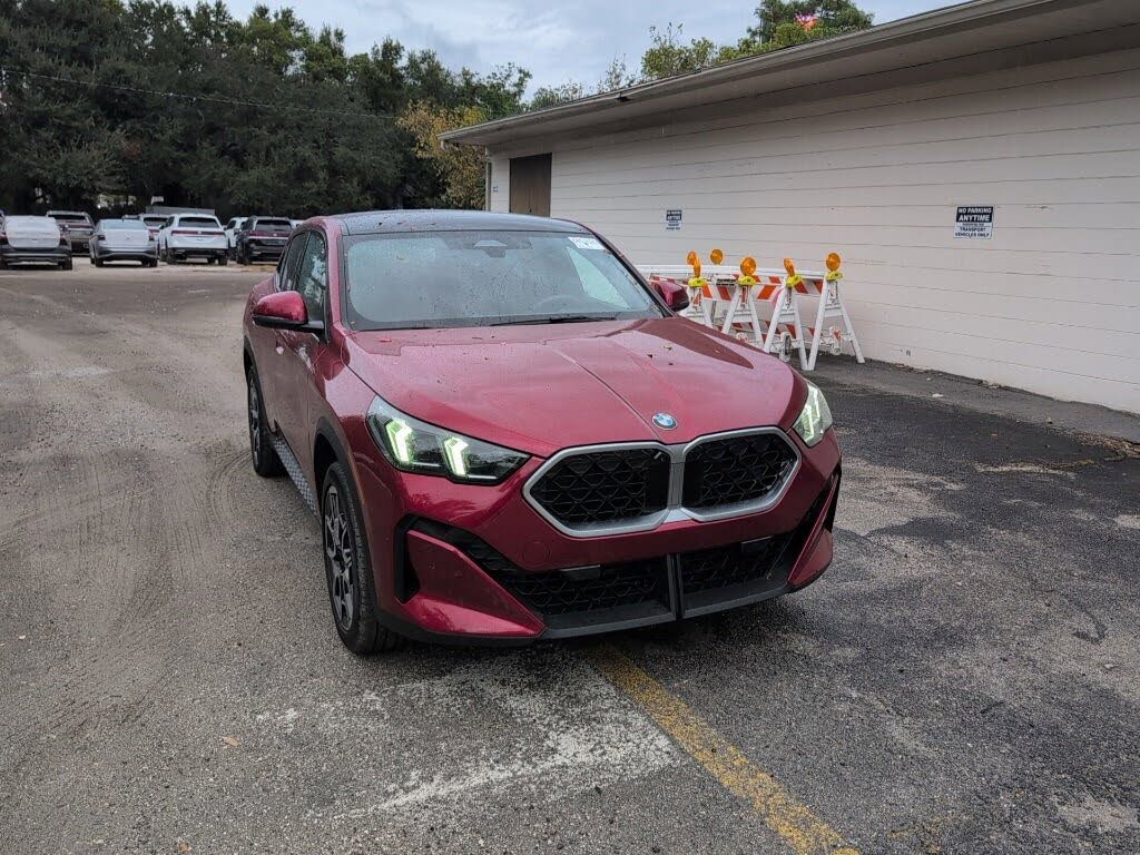 2025 BMW X2 xDrive28i