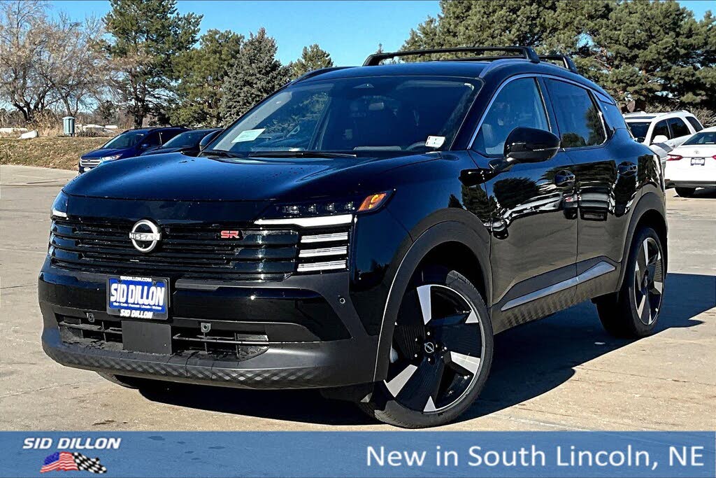 2025 Nissan Kicks SR AWD