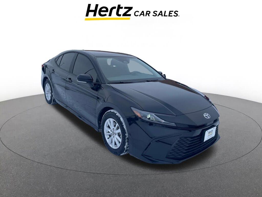 2025 Toyota Camry LE FWD