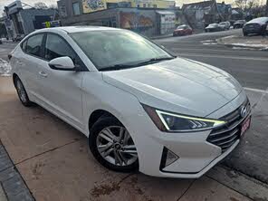 Hyundai Elantra Preferred FWD