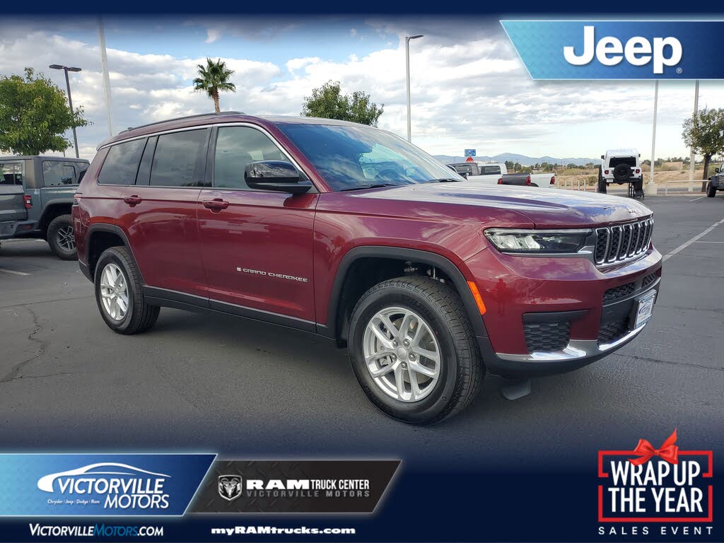 2025 Jeep Grand Cherokee L Laredo 4WD