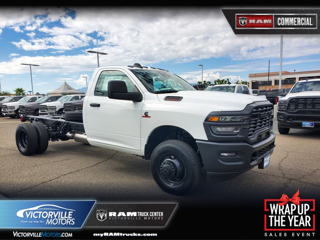 2026 RAM 3500 Chassis Tradesman Regular Cab LB DRW 4WD