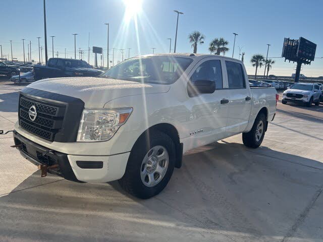 2021 Nissan Titan S Crew Cab 4WD